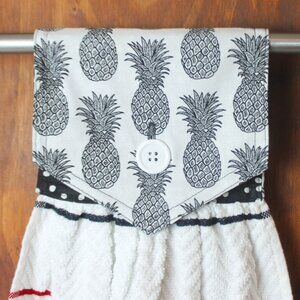 PINEAPPLE WHITE HANDMADE HANGING HAND TOWEL RED WHITE BLACK STRIPED COTTON TOWEL